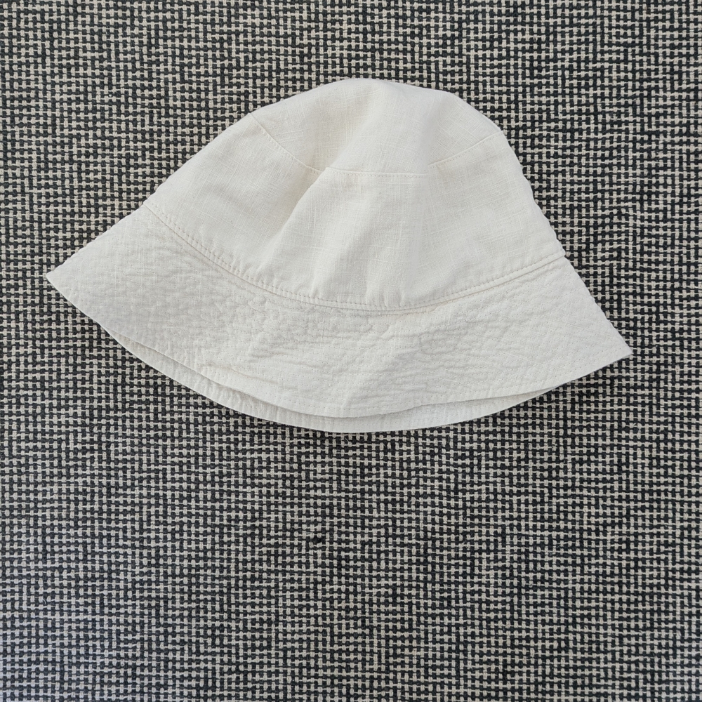 UPF Linen Bucket Hat - Picture 5 of 6
